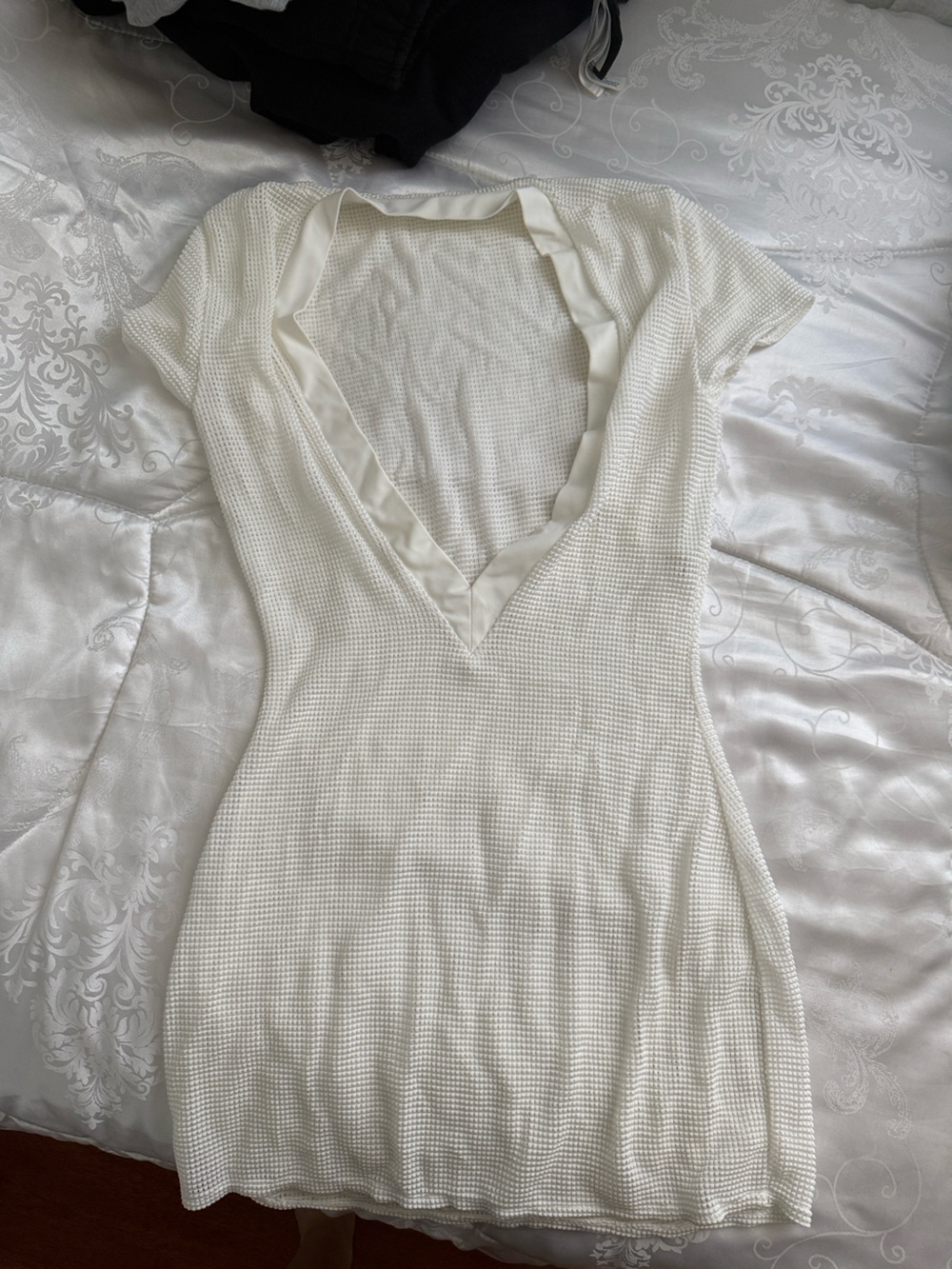 Women’s white cream bikini cover v neck